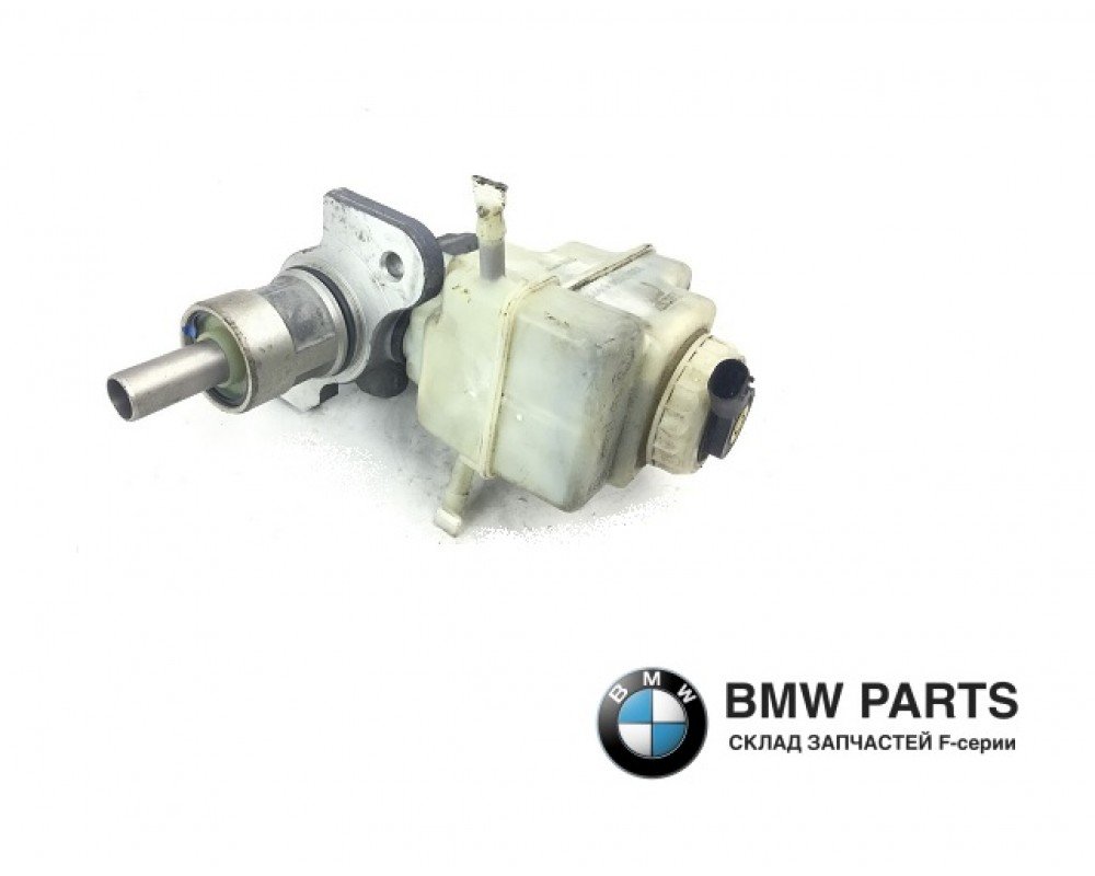 32067150 | Розширювальний бачок гальмівний