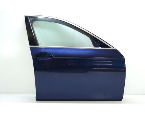7206108 Двері передні права bmw F10 F11 (колір a76)