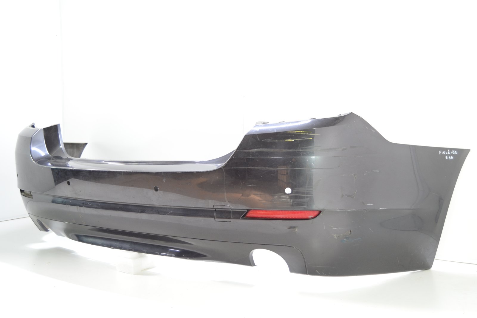 7320787 Бампер задній bmw F10 (колір b90)