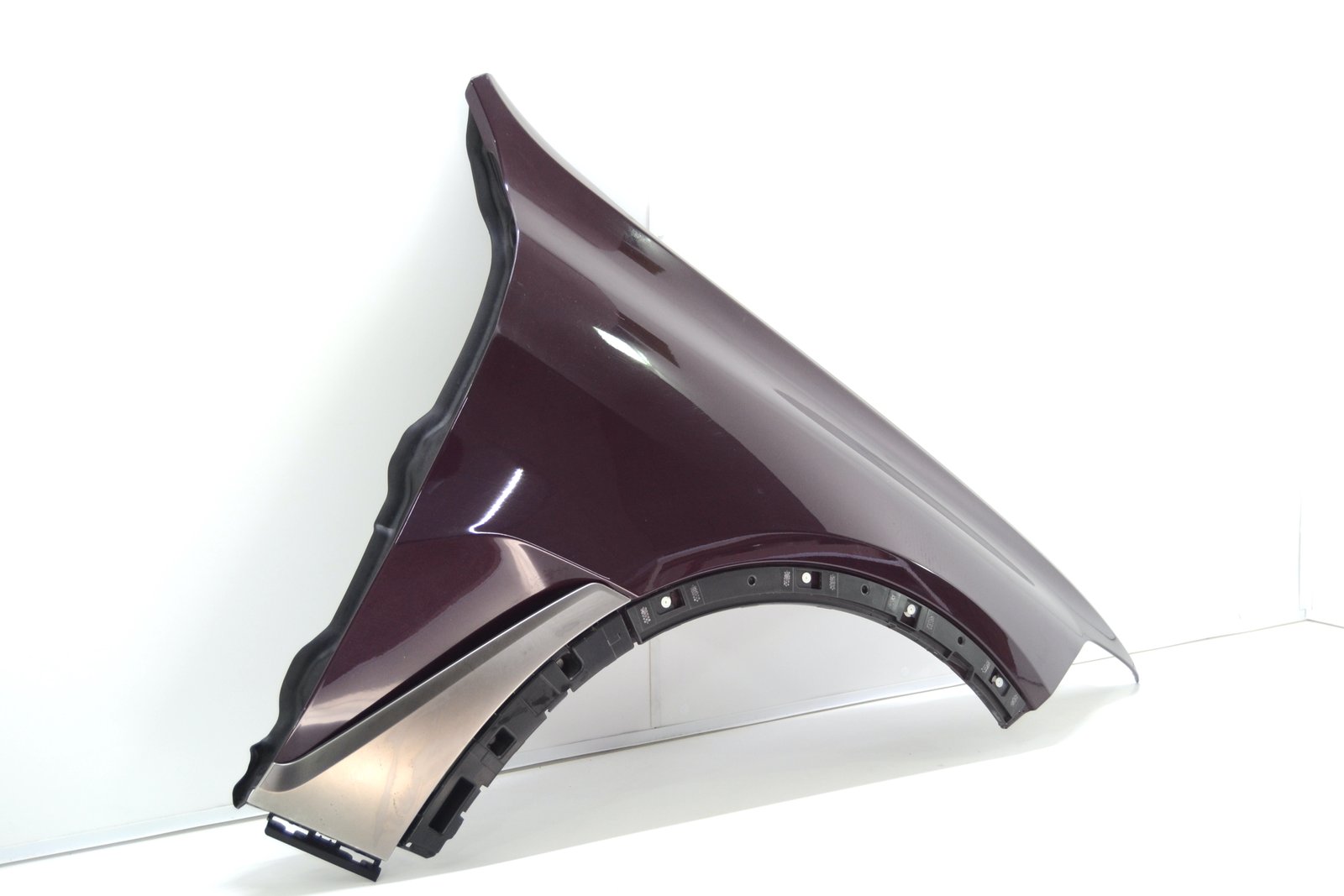 7497290 Крило переднє праве bmw X7 G07 LCI (колір x1b)