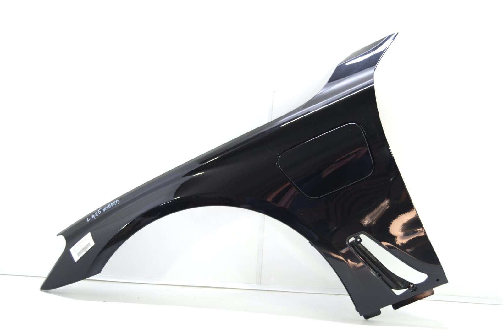 7427519 7358861 Крило переднє ліве bmw G11 G12 (колір 475) HYBRID