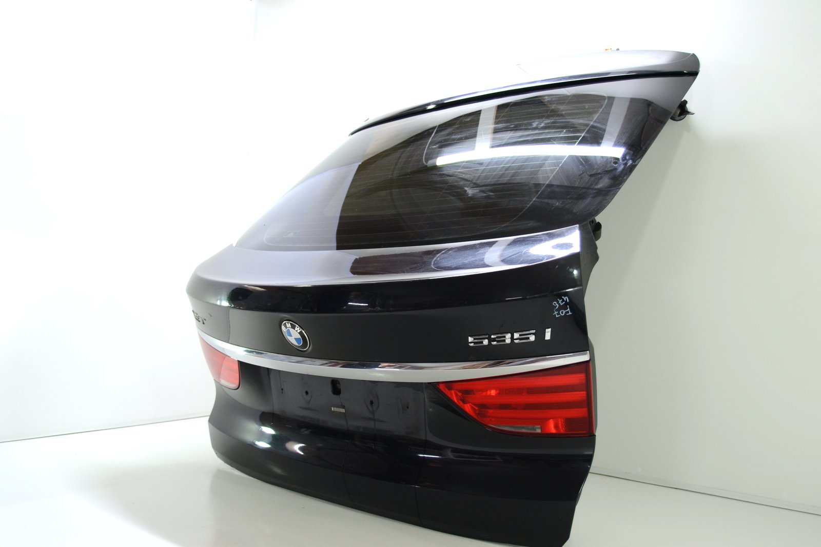 7200968 7238429 Кришка багажника bmw F07 GT5 (колір 475)