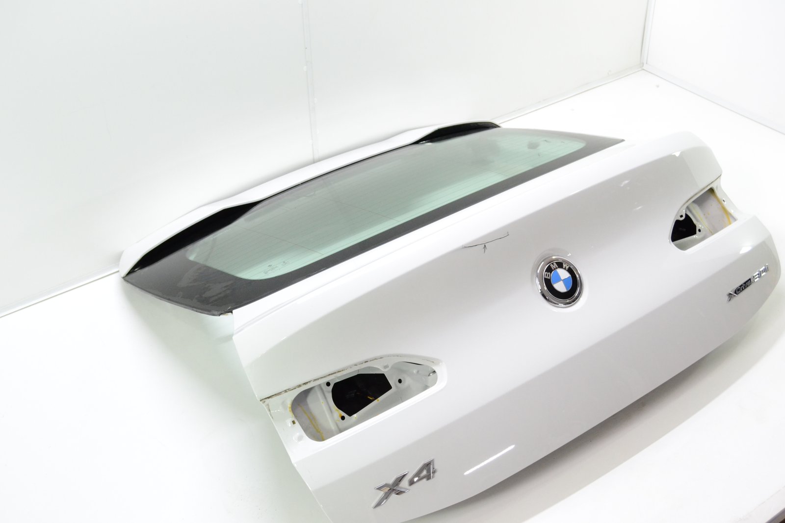 7486250 Кришка багажника bmw X4 G02 (колір a300)
