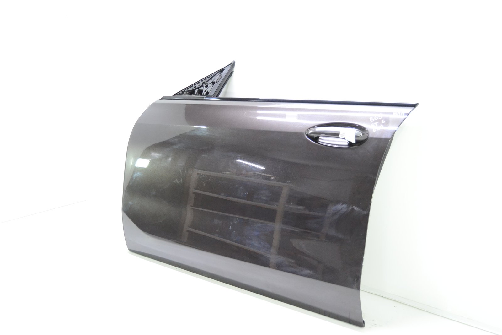 7482645 Двері передні ліві bmw G32 (колір b65)