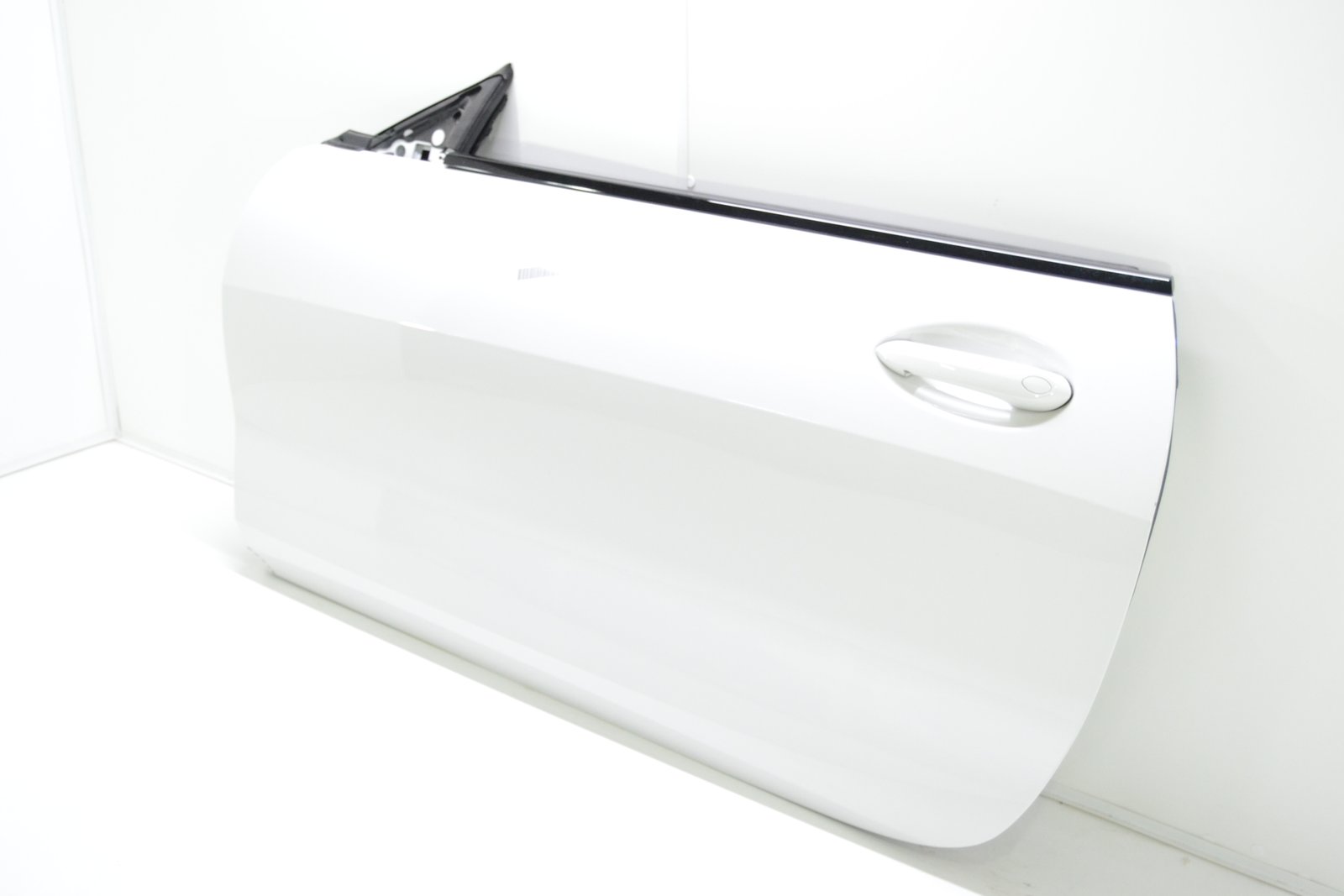 7455091 Двері передні ліві bmw F92 M8 (колір а300)