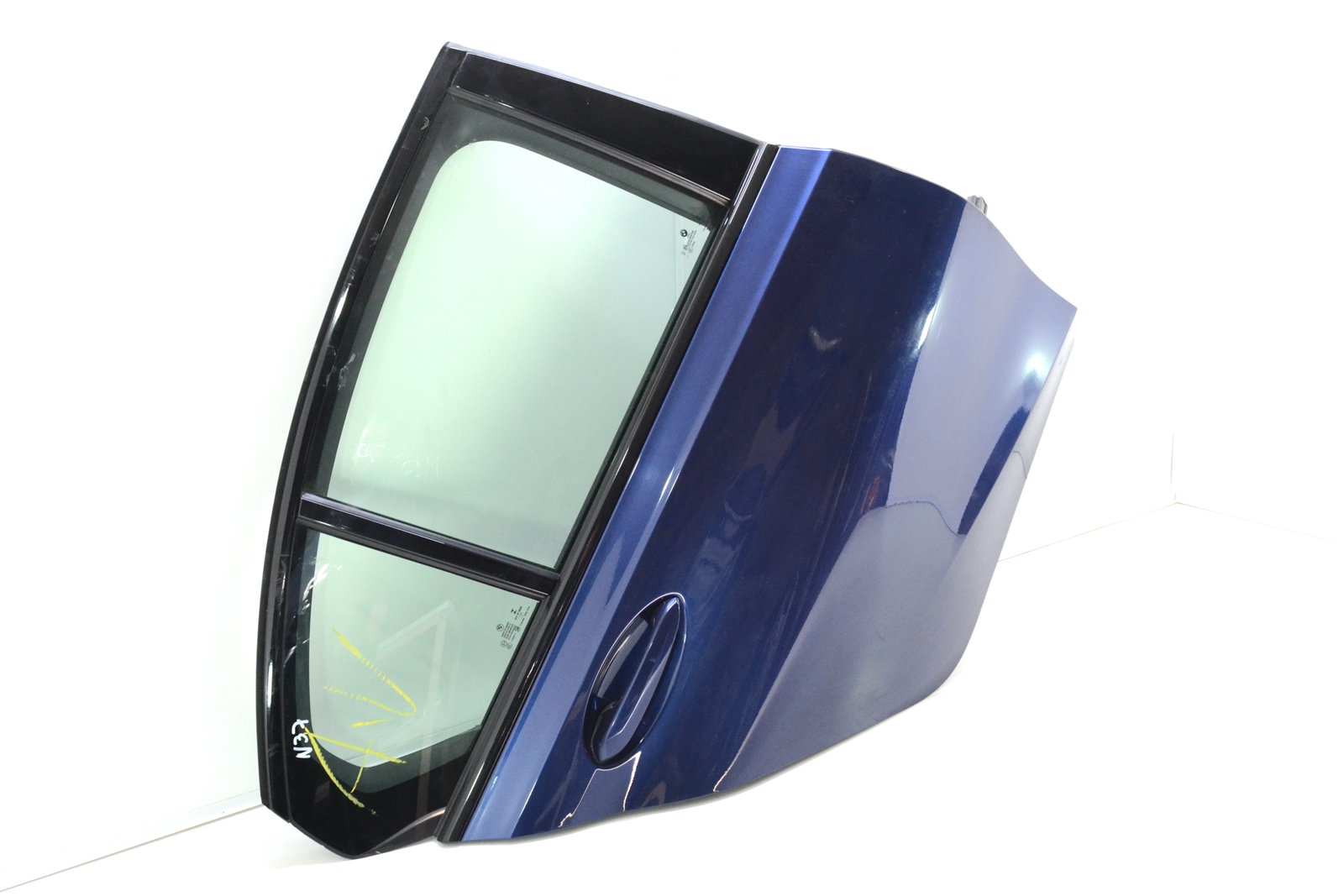 7482278 Двері задні праві bmw G20 (колір c1m)