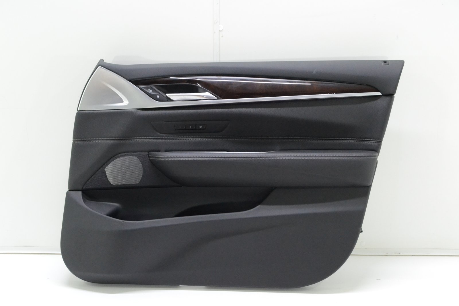 Карата дверей передня права bmw G32 (schwarz, embient)
