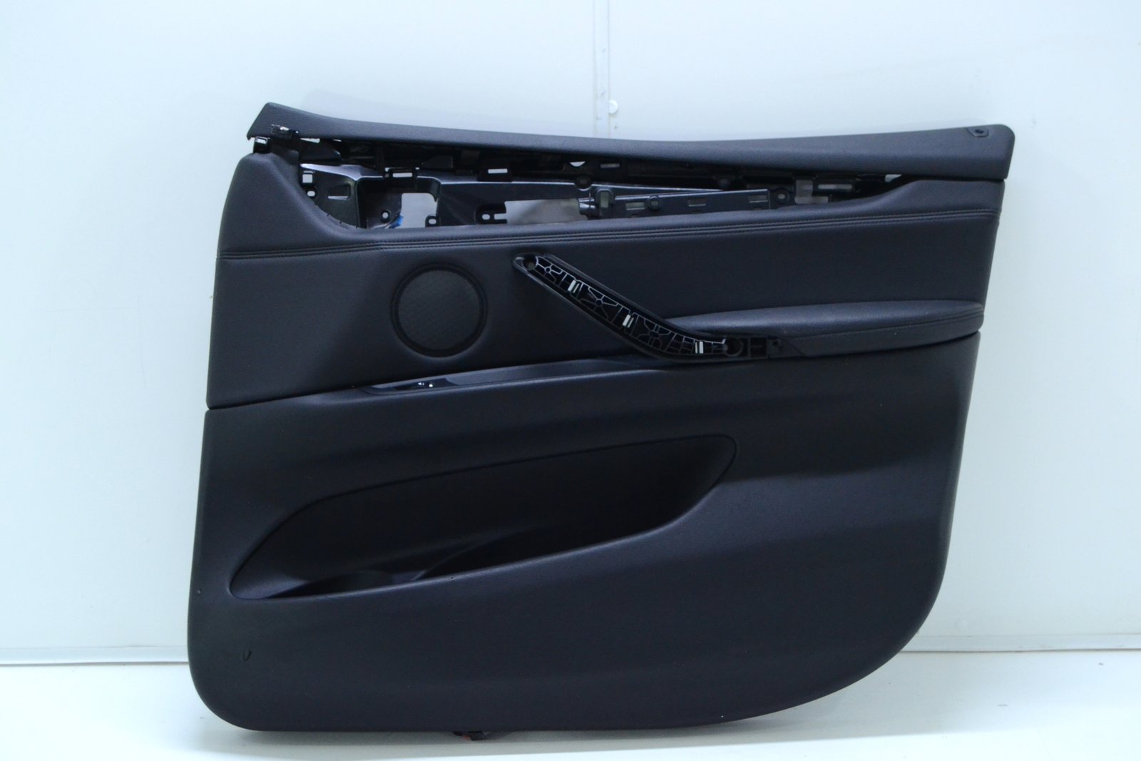 Карта дверей передня права  bmw F15 (schwarz)