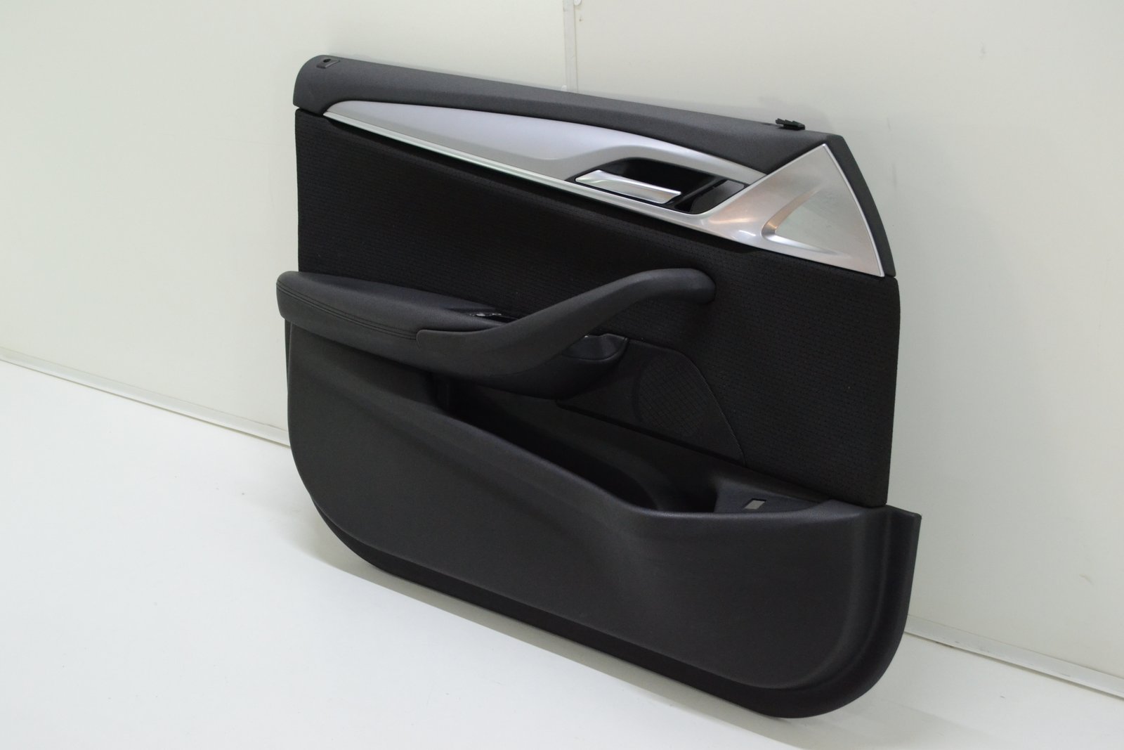 Карта дверей передня ліва bmw G30 (schwarz,текстиль)