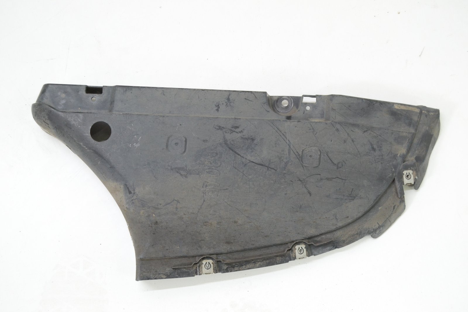 7258048 Захист bmw F30 F80 F31 