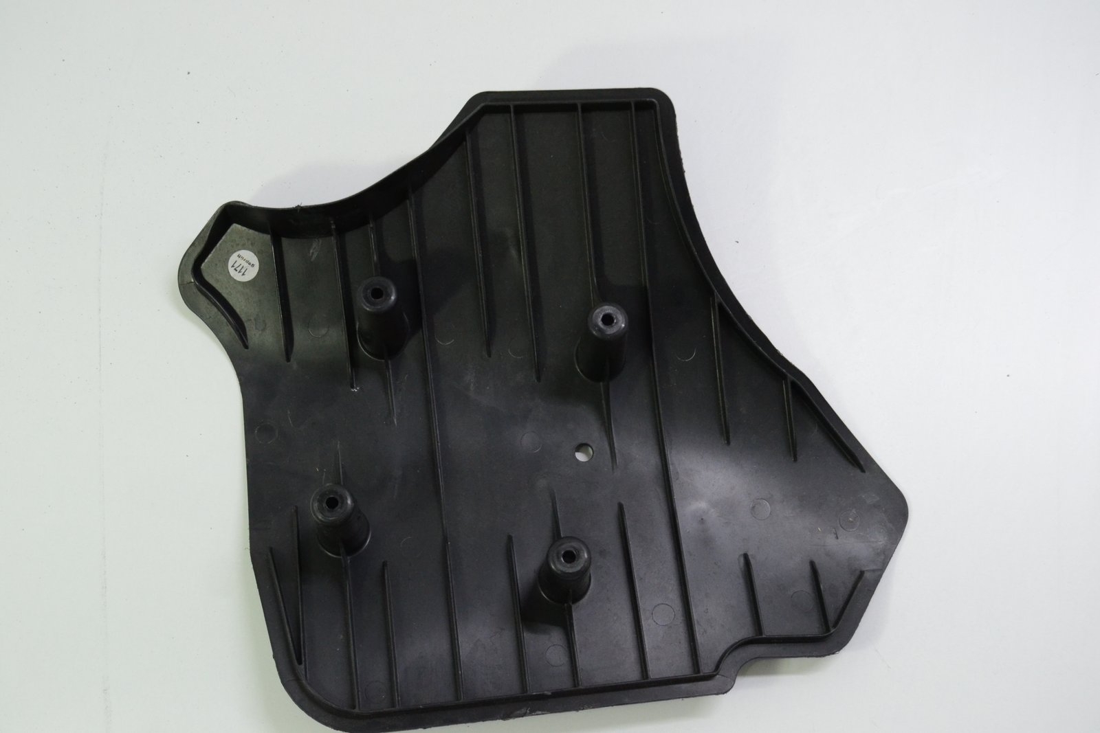 6876803 Захист bmw G20 G21 G29