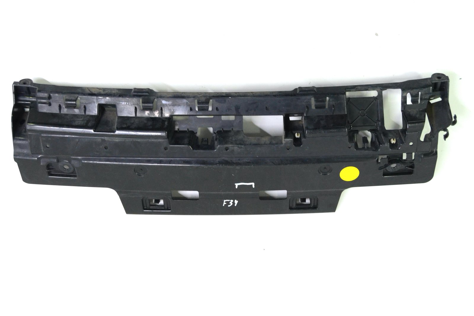 8057829 Кронштейн бампера bmw F34 (m-pack)