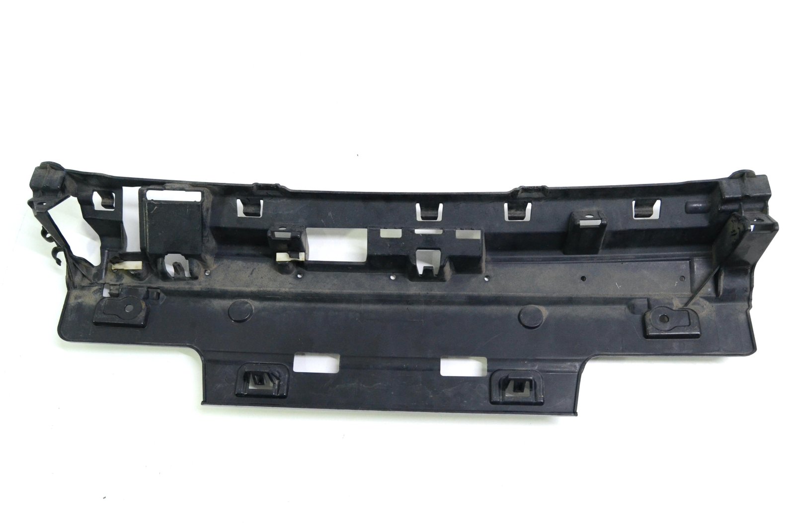 8057829 Кронштейн бампера bmw F34 (m-pack)