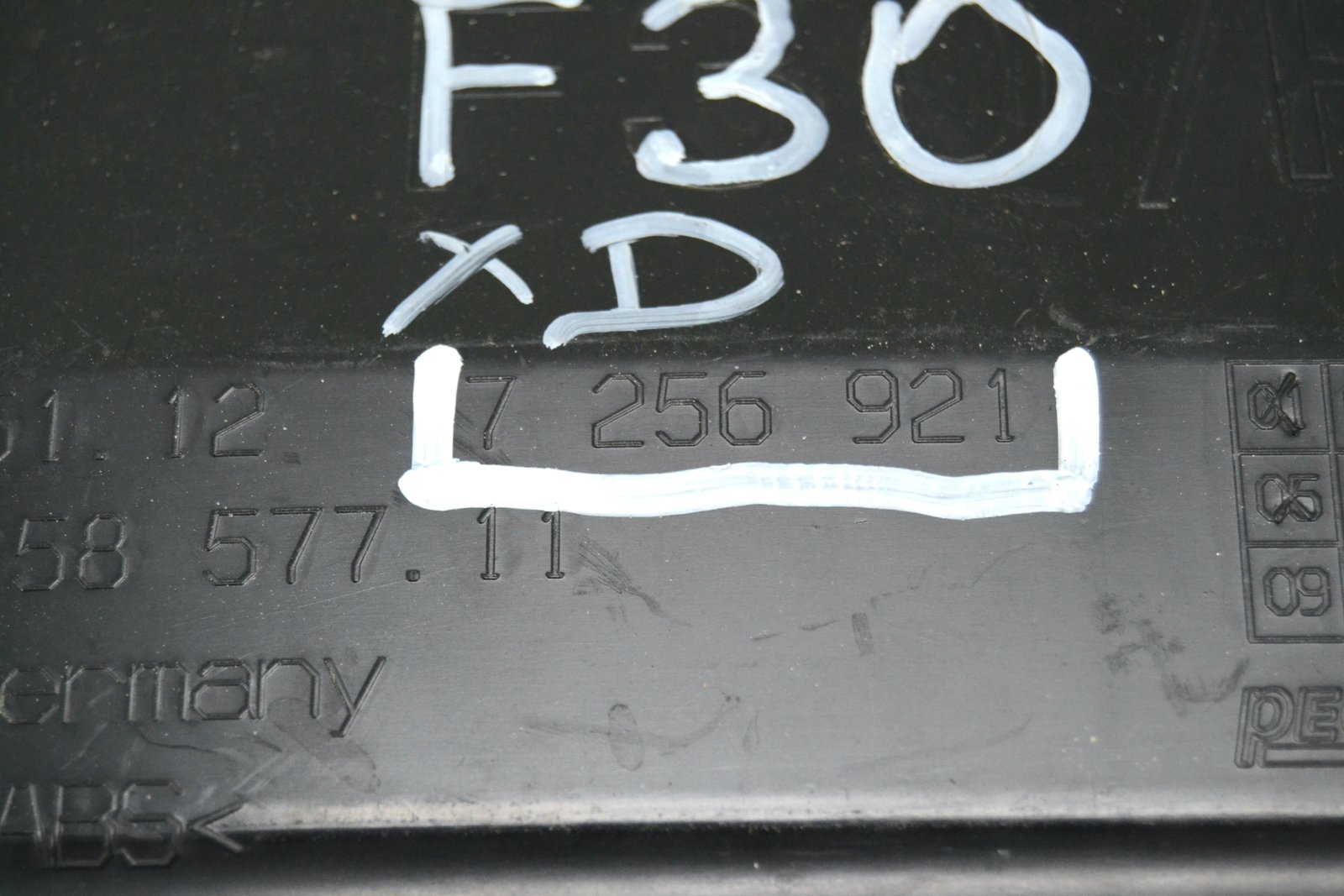 7256921 4848544 Кронштейн бампера bmw F30 F31 