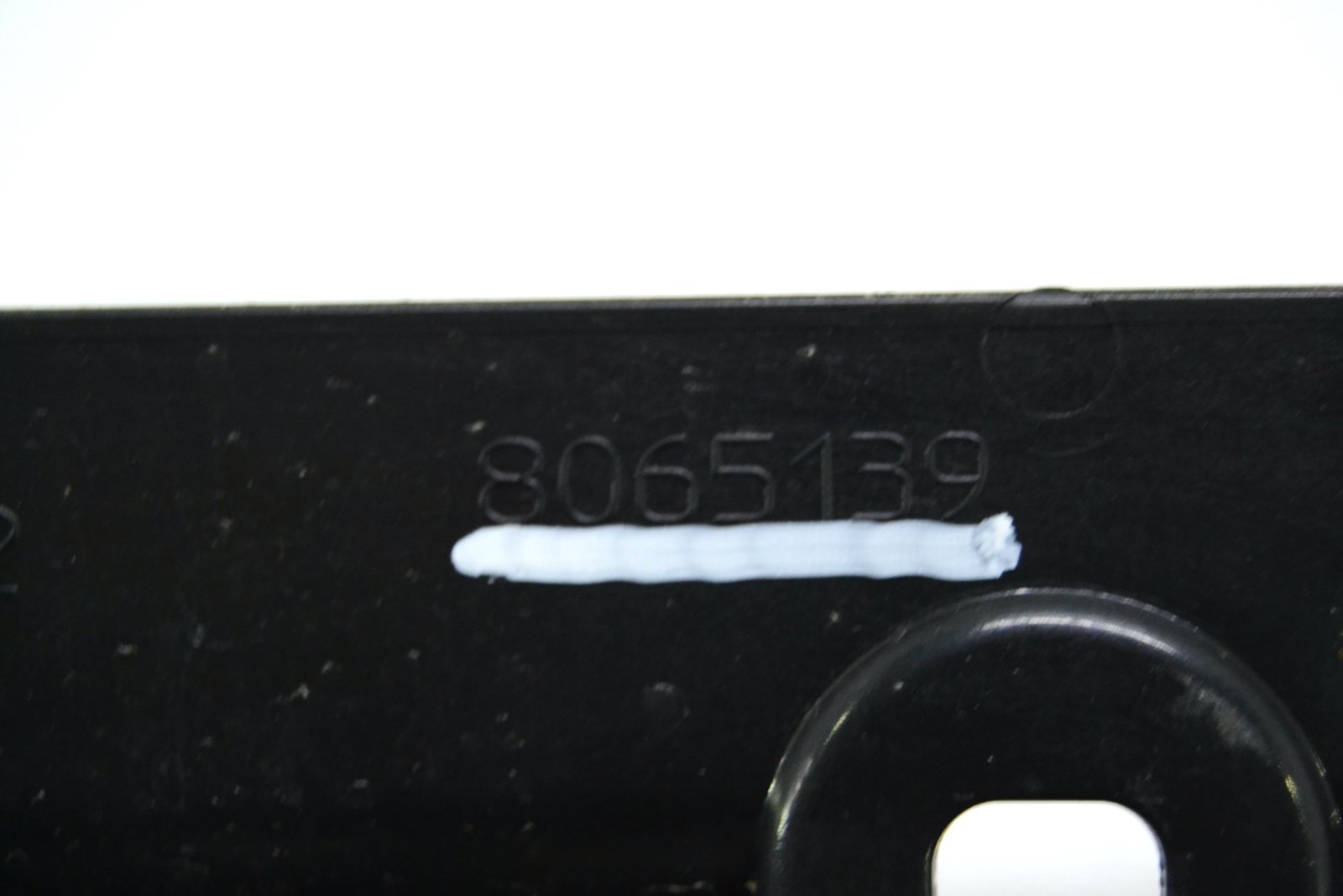 8065139 Кронштейн бампера bmw G02 X4