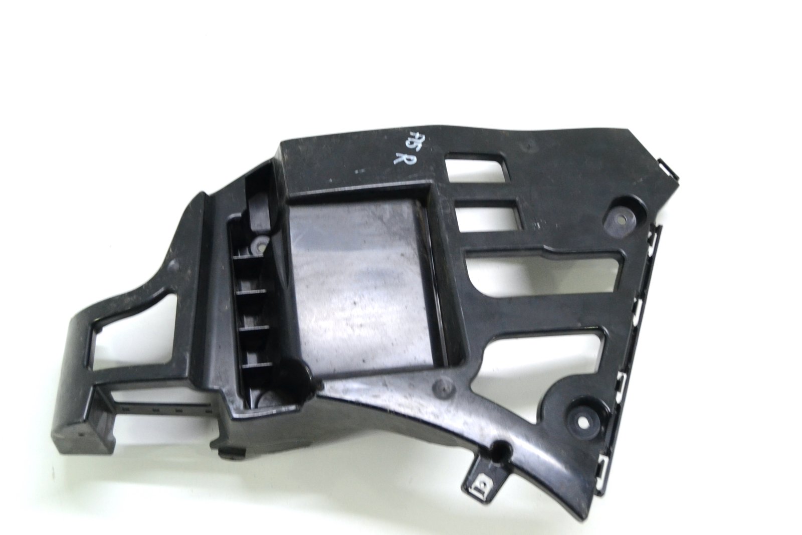 7294722 Кронштейн бампера bmw F15