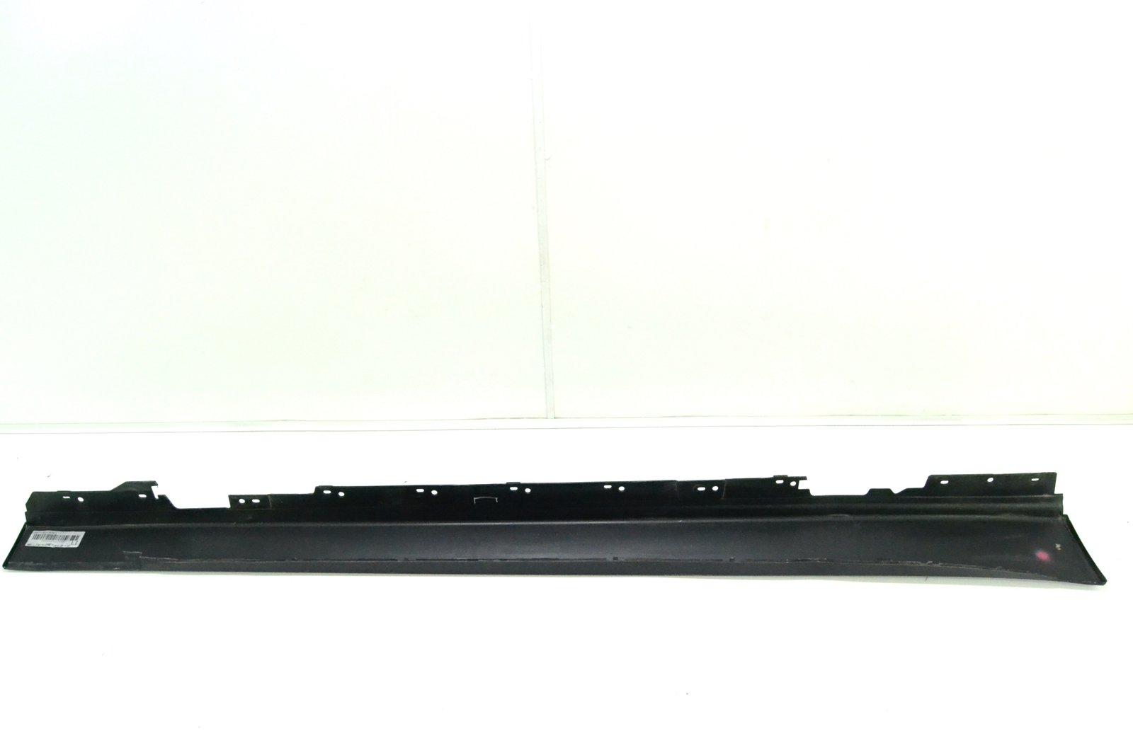 7256911 Поріг лівий bmw F30 F31