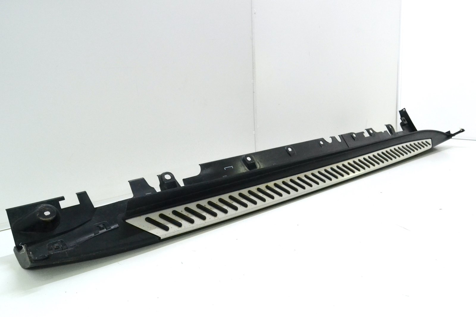 7294379 Поріг лівий bmw F15