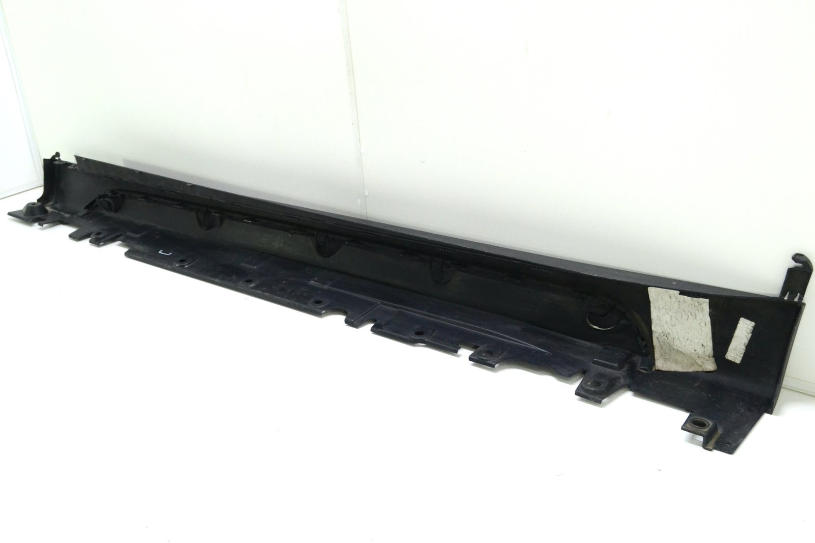 7308056 Поріг правий bmw F15 F85