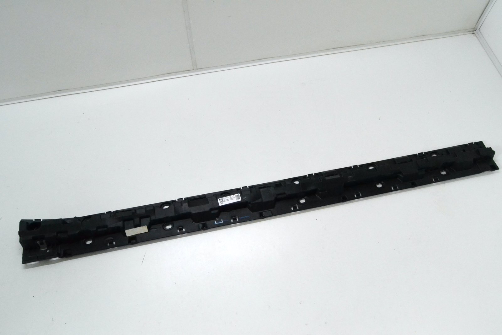 7425460 Кріплення порога bmw G05