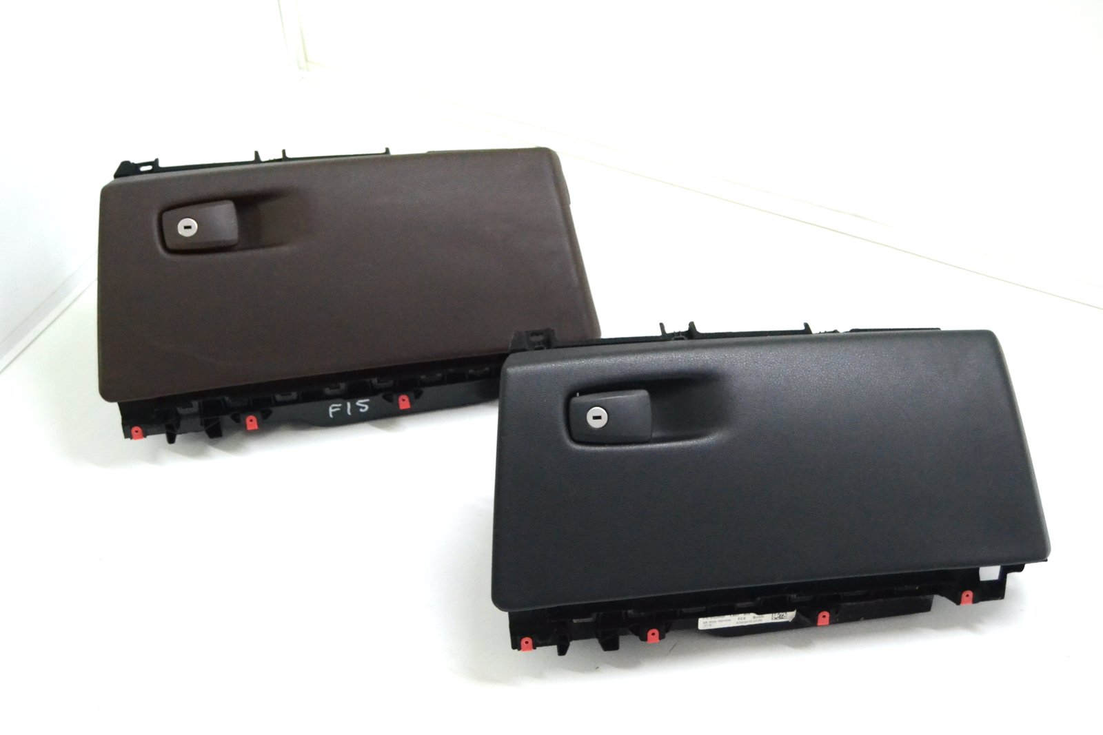 9287302 9287297 Бардачок bmw F15 F85