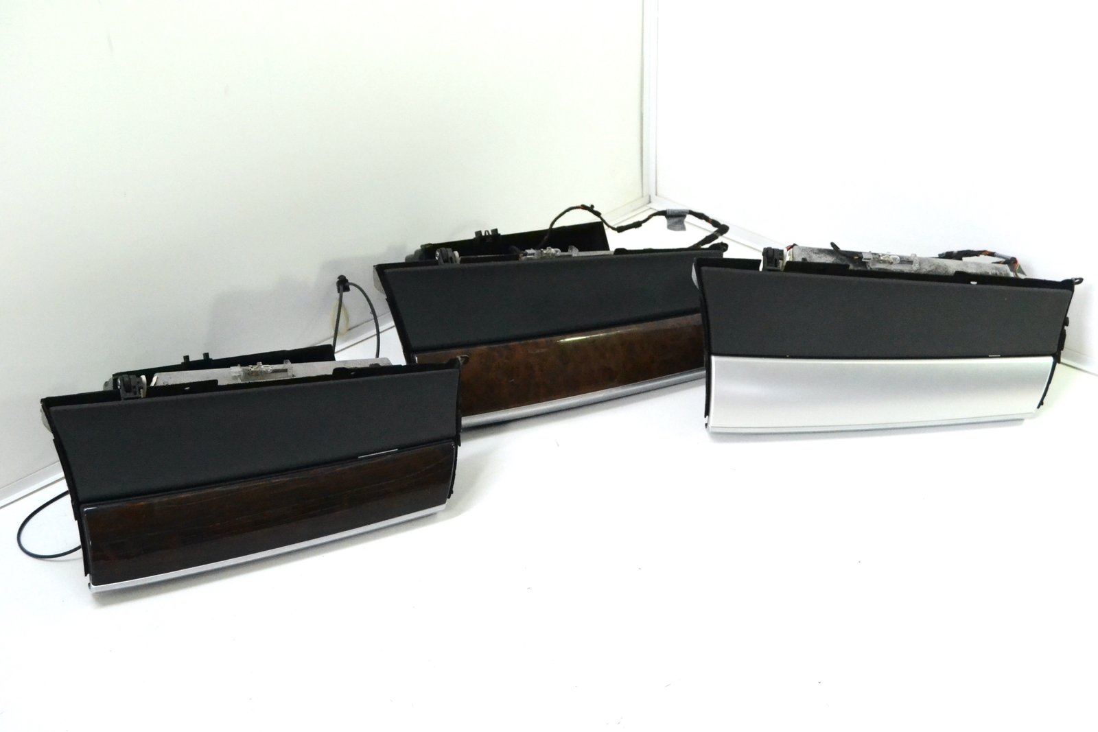 9177780 9175382 9211033 Бардачок bmw E70 E71