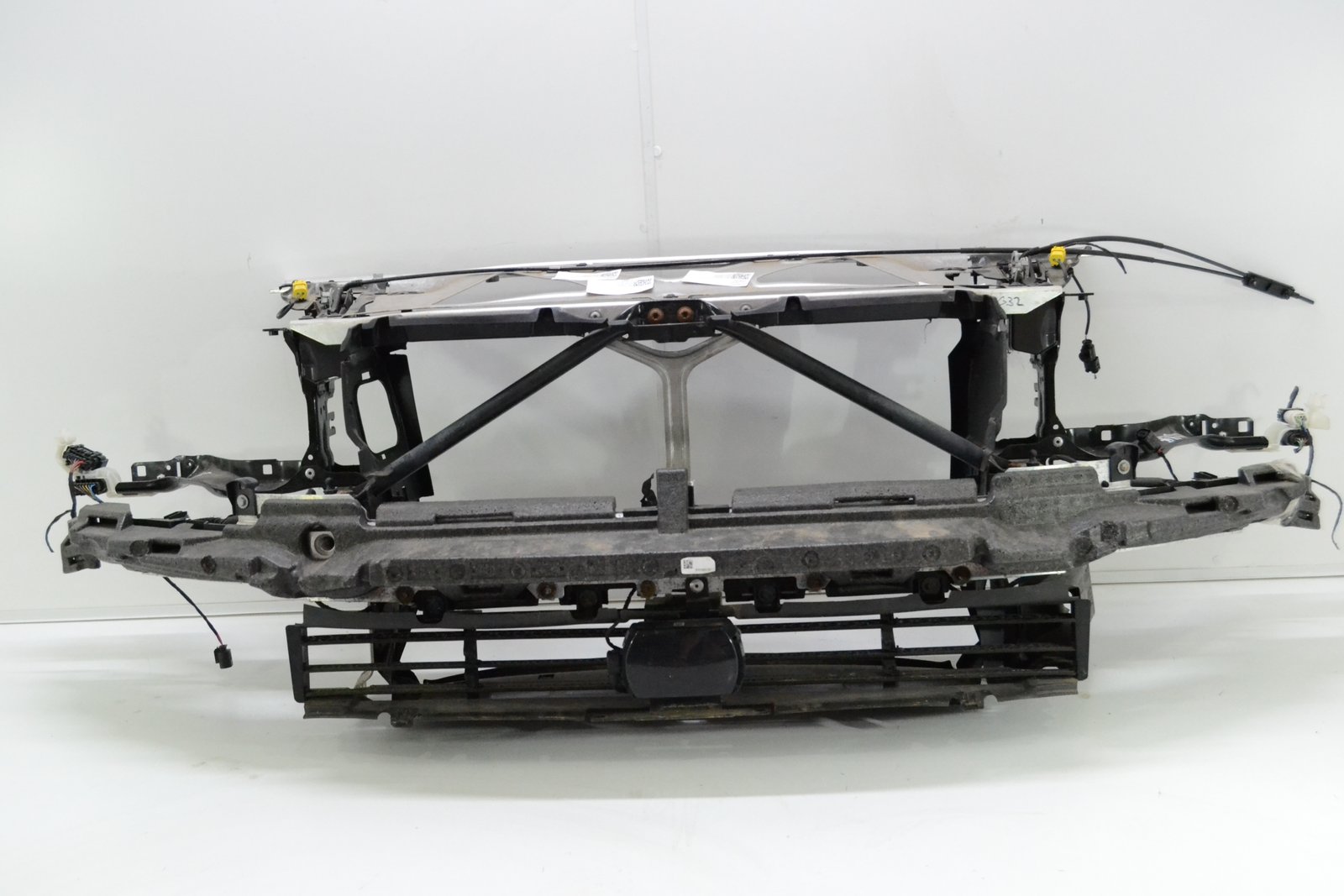 Установочна панель / bmw G32 GT6 / RADAR