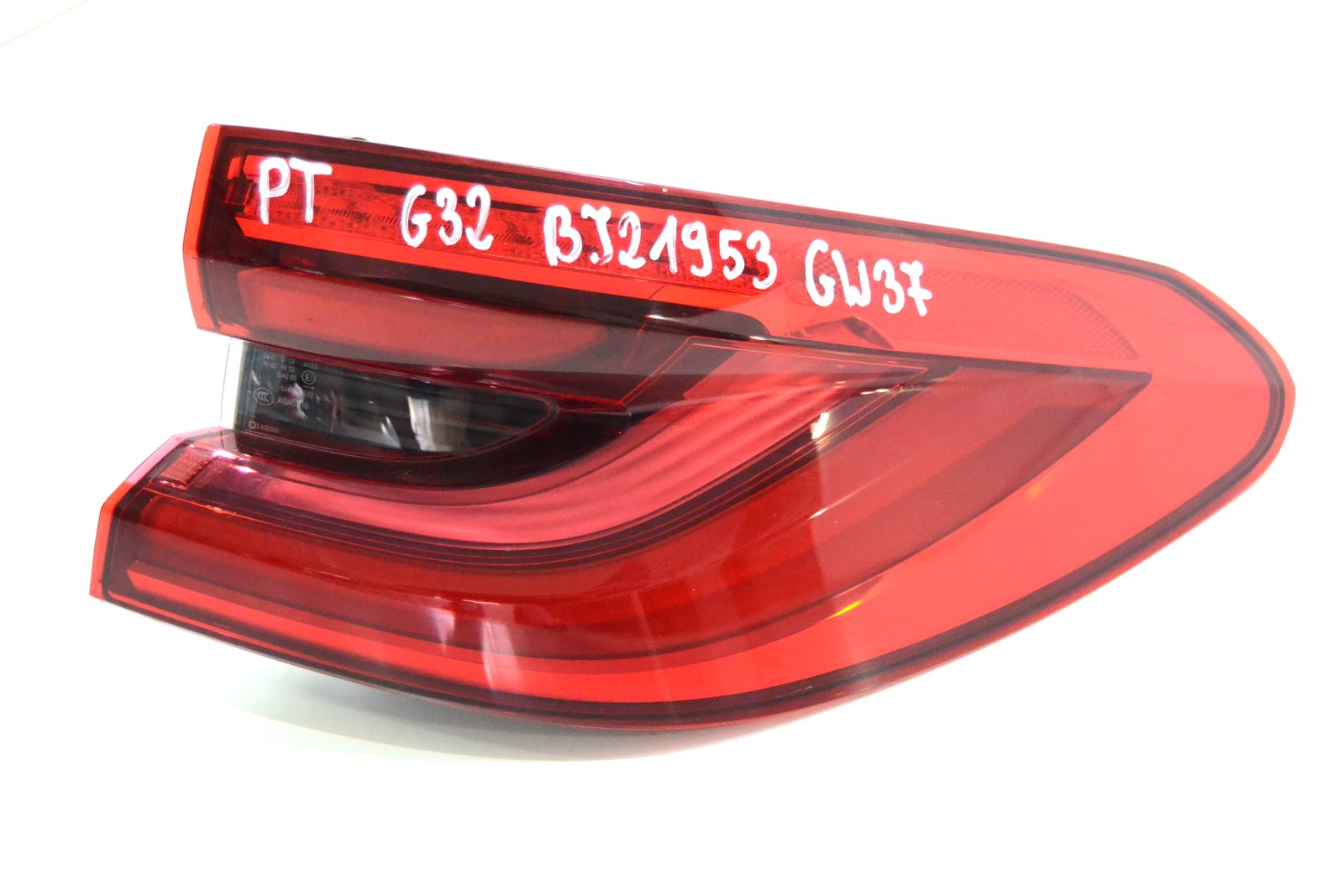 7376484 Задній ліхтар правий bmw G32 EU