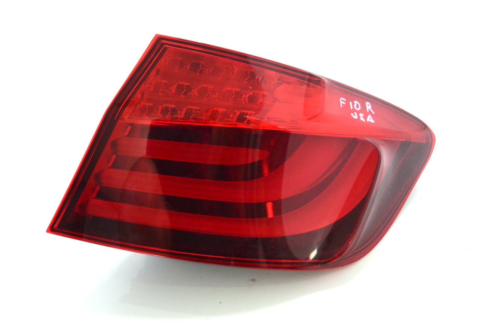 7203232 Задній ліхтар правий bmw F10 USA