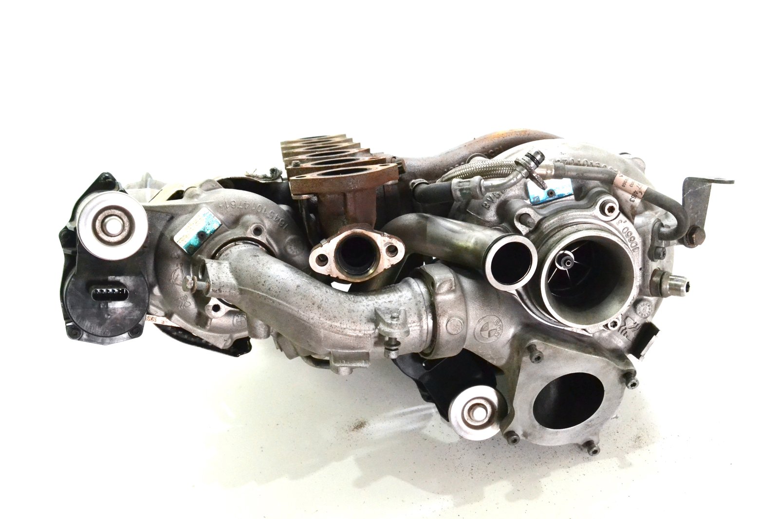 8570240 8570242 Турбіна bmw B57 30b G01 G30 G11 G32 G15 (biturbo)