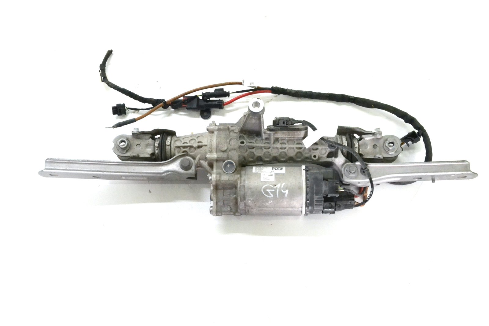 6890677 Поворотна ось HSR aktuator bmw G05 G11 G30 G07 G15