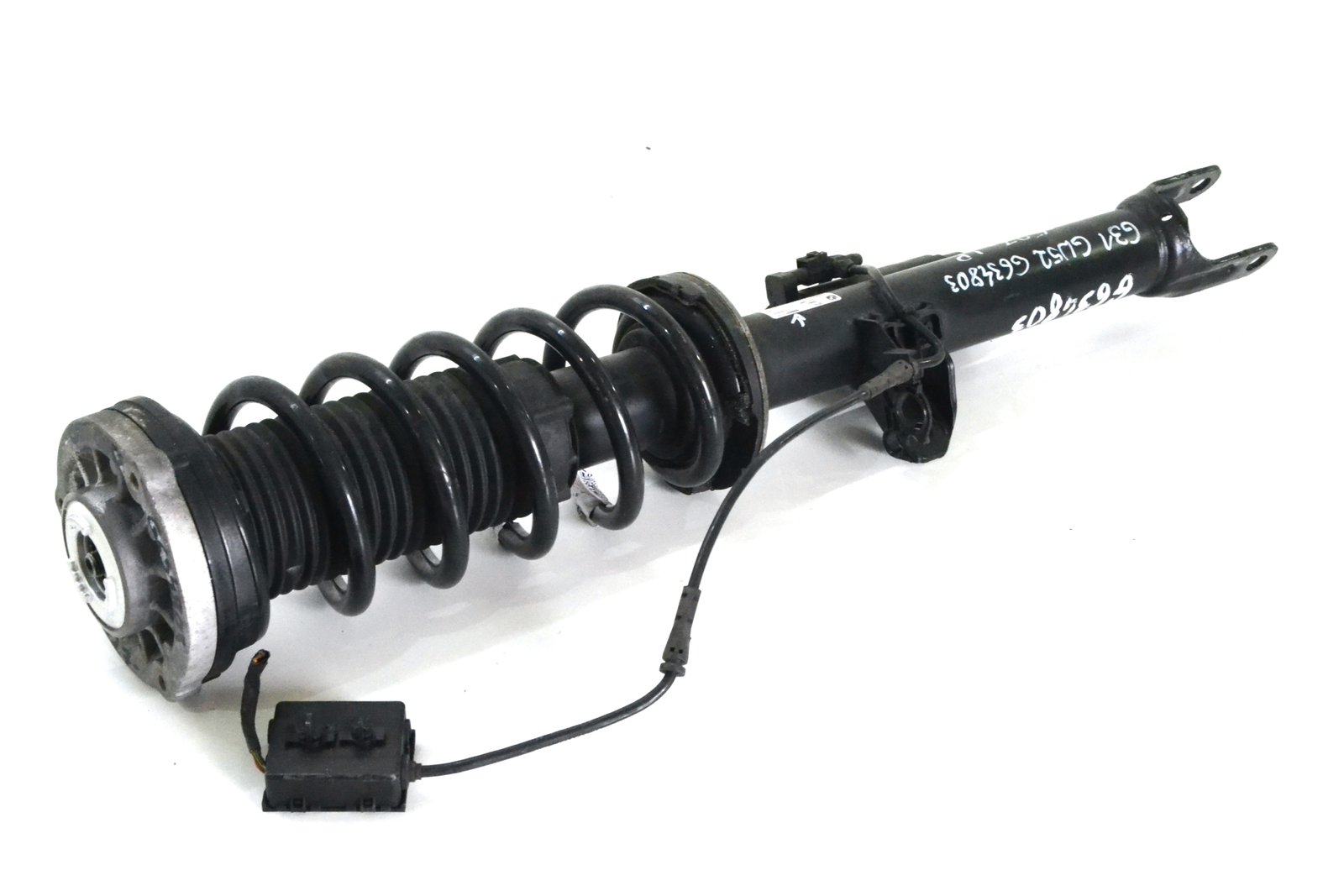 6866527 Передня стійка амортизатора ліва bmw G30 G31 VDC