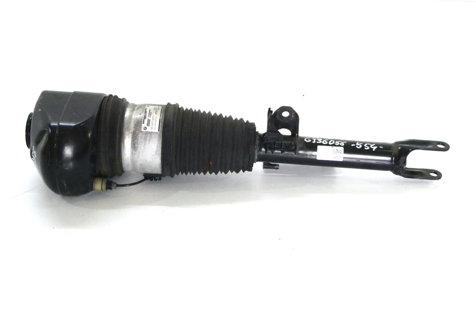 8616972 Пневмо стійка амортизатора передня права bmw G11 G12