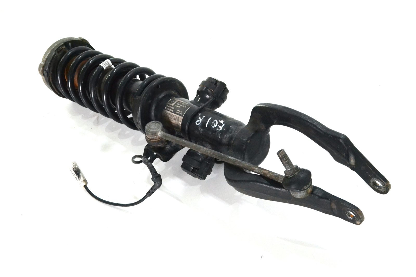 6851128 Стійка амортизатора передня права bmw F01 F02 VDC