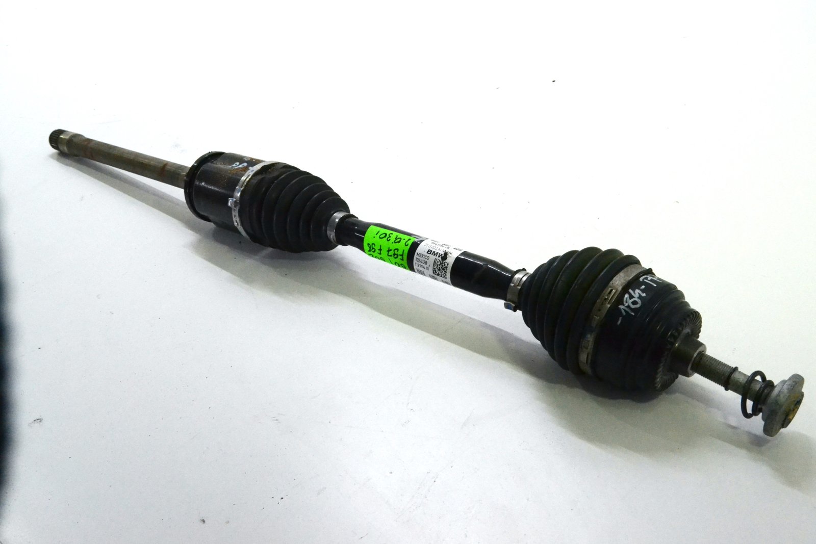 8643184 Передня піввісь права bmw F97 F98 G01 G02 20d 40d 20i 30i