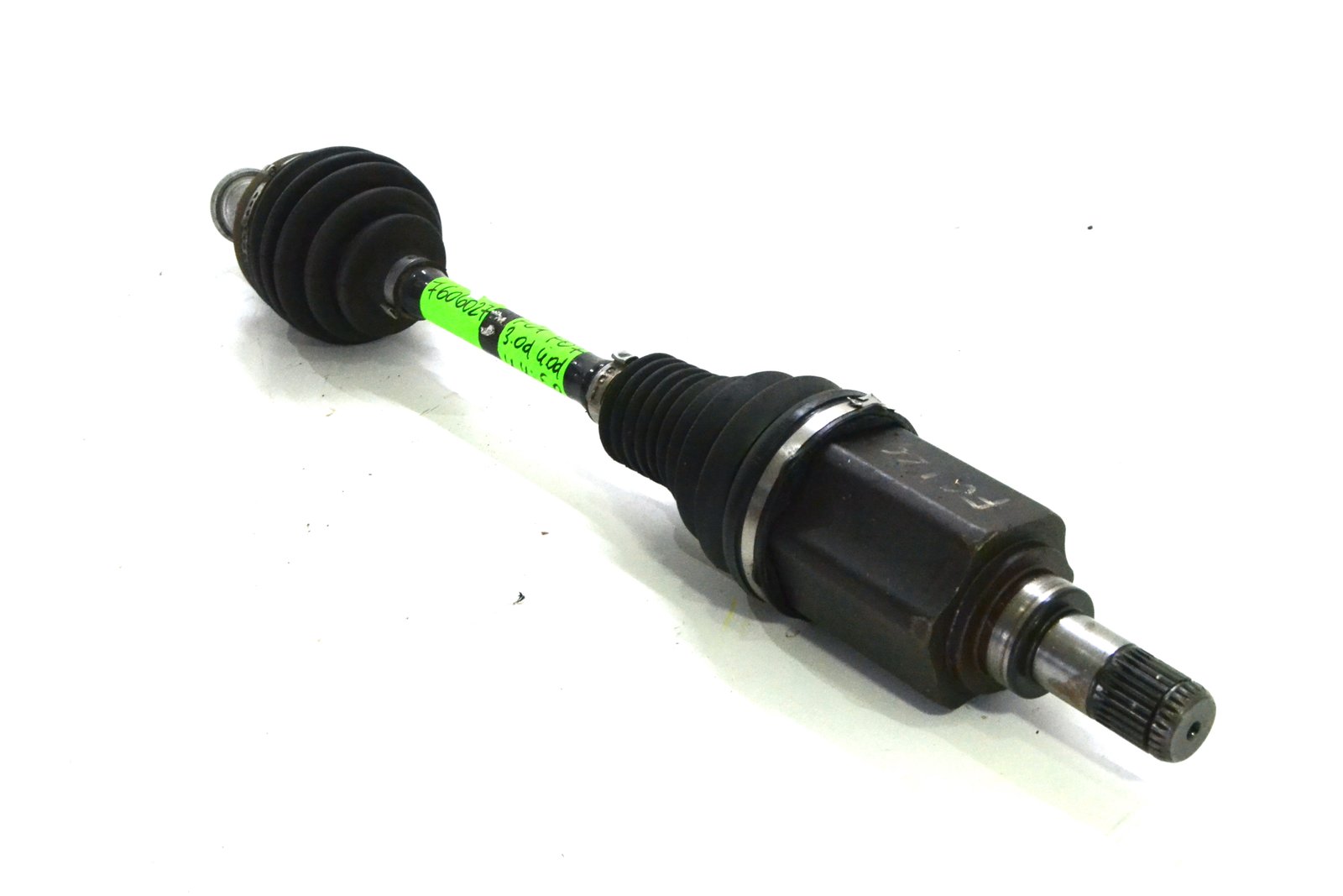 7606027 Піввісь передня ліва bmw F01 F02 F07 30d 40d 35i 50i