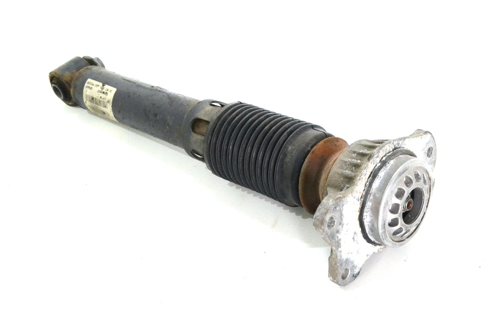 6795449 6798450 Амортизатор задній лівий bmw F07