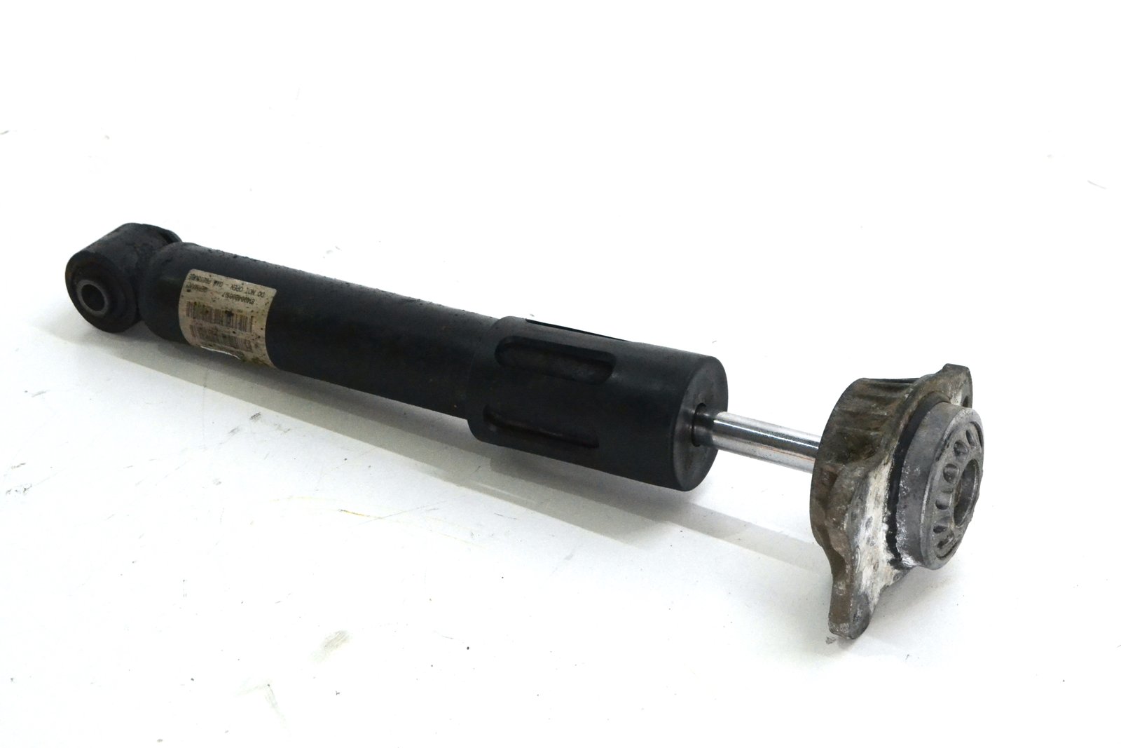 6795449 6798150 Амортизатор задній правий bmw F07