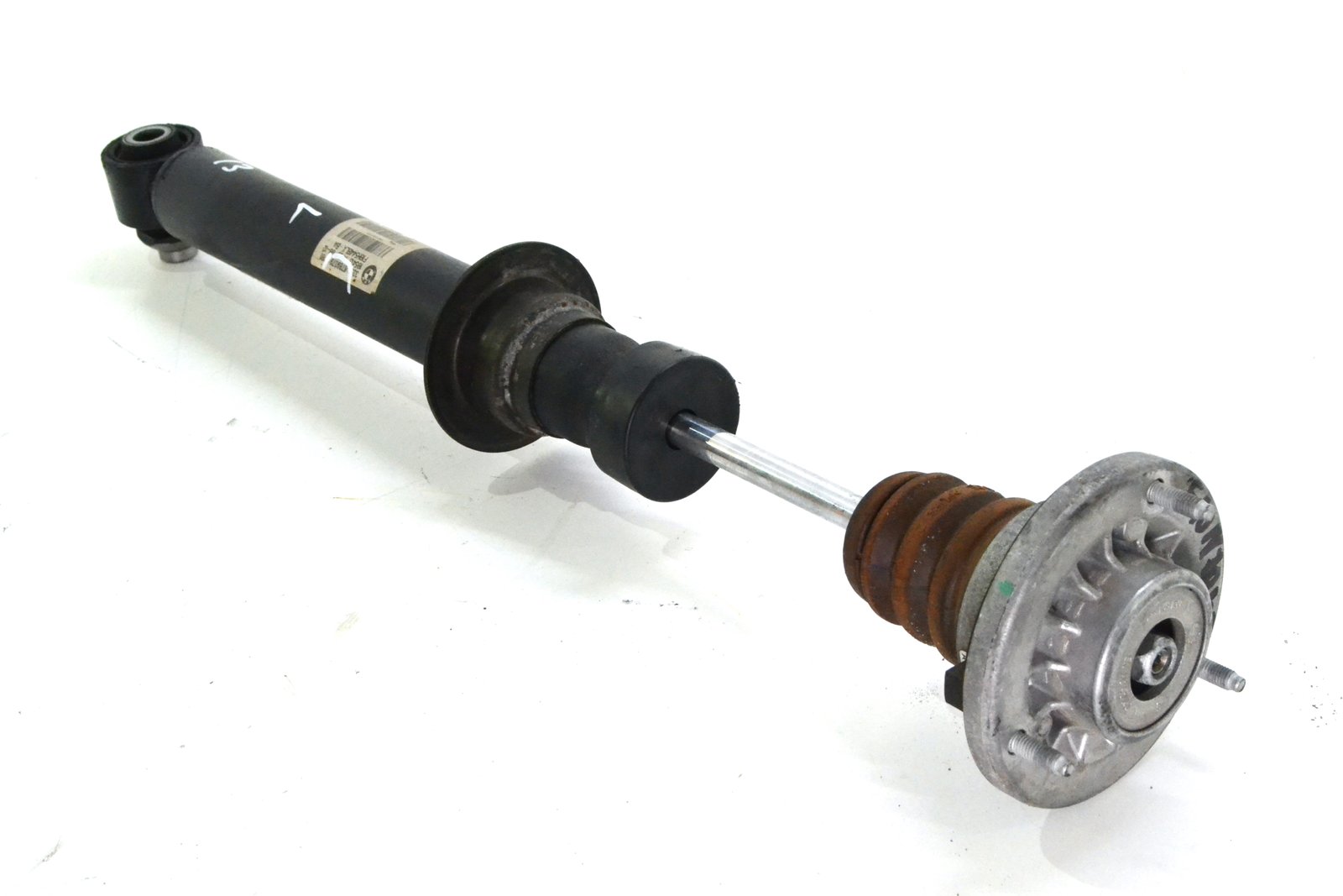 6789379 Амортизатор задній лівий bmw F10