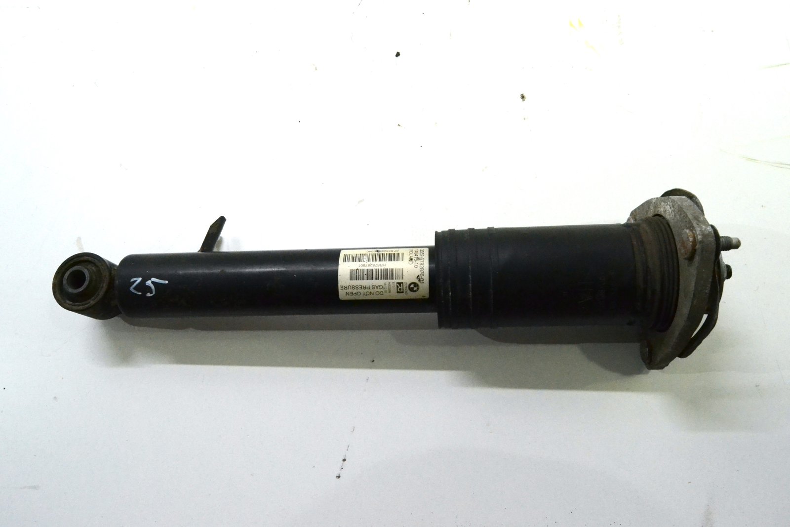 6782876 Амортризатор задній правий bmw E70 