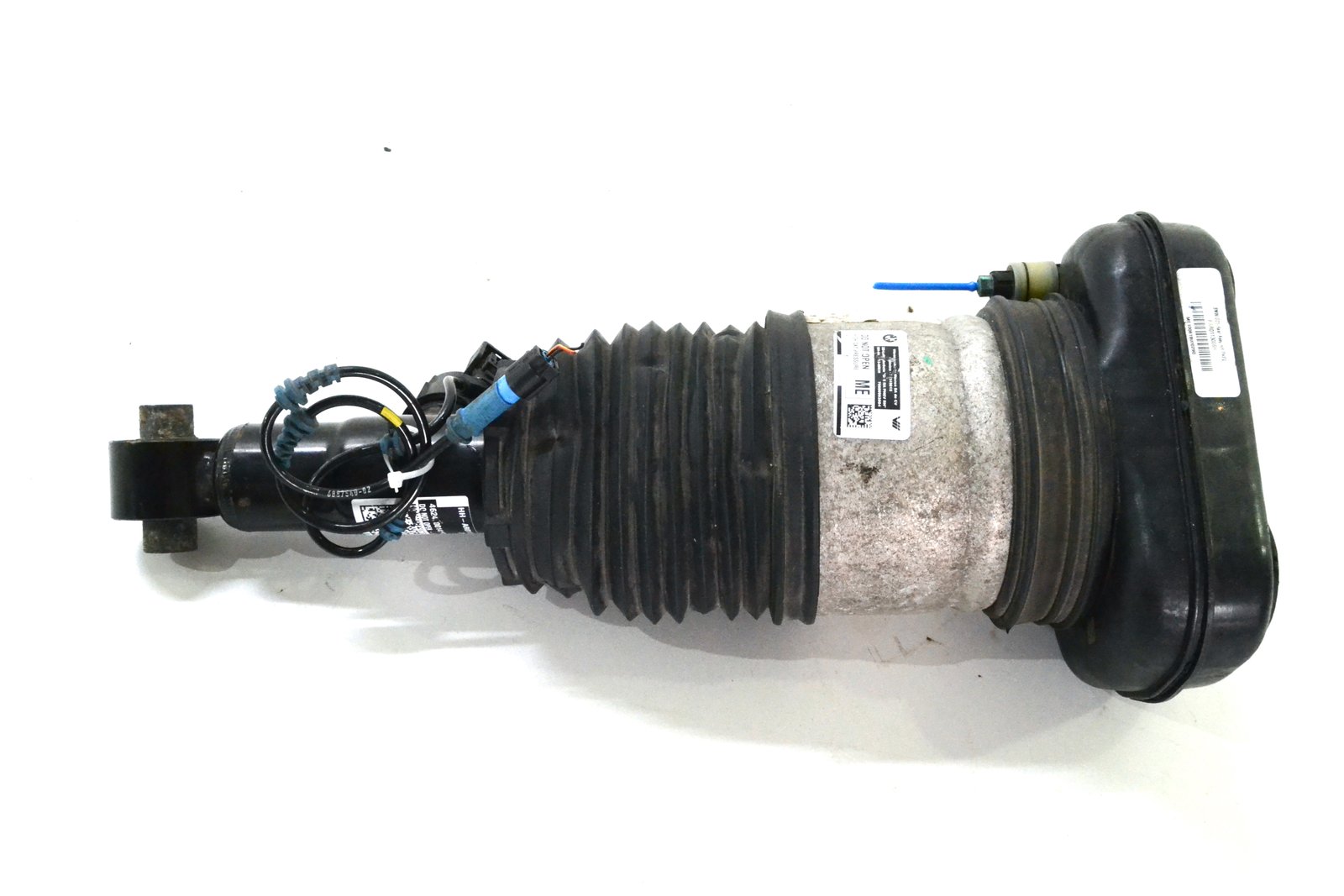 6869048 Пневмо амортизатор задній правий bmw G05 VDC