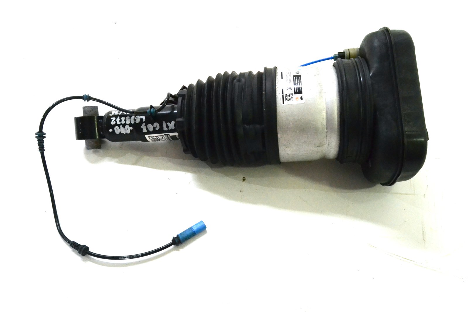 68690340 Пневмо амортизатор задній правий bmw G07 VDC