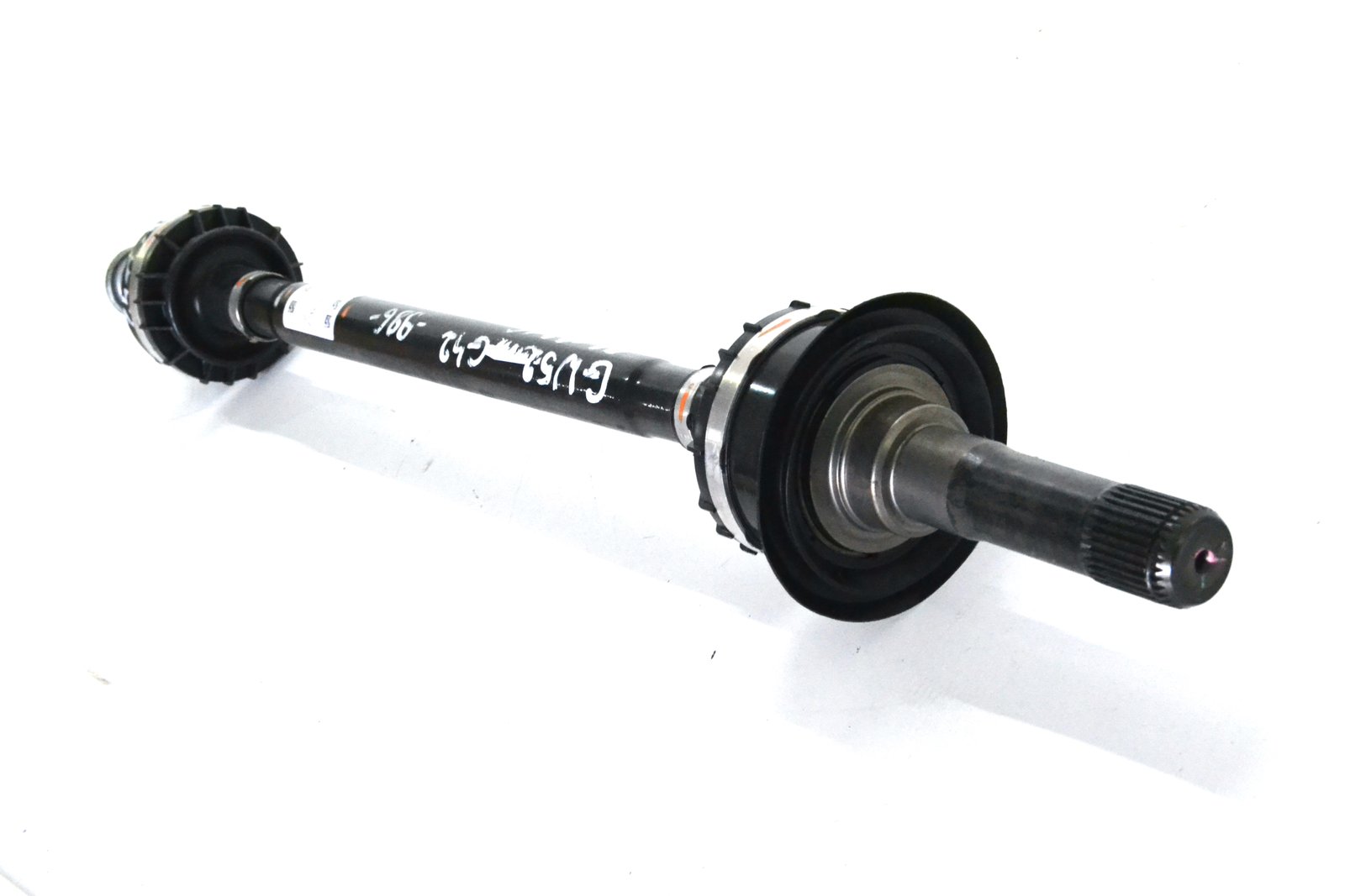 8744986 Піввісь задня права bmw G20 