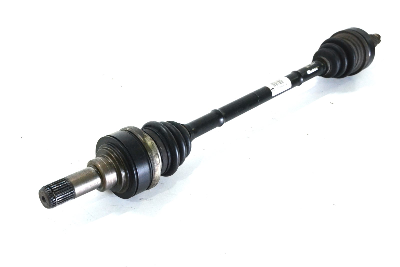 7597682 Піввісь задня права bmw F20 F30 F34 F32