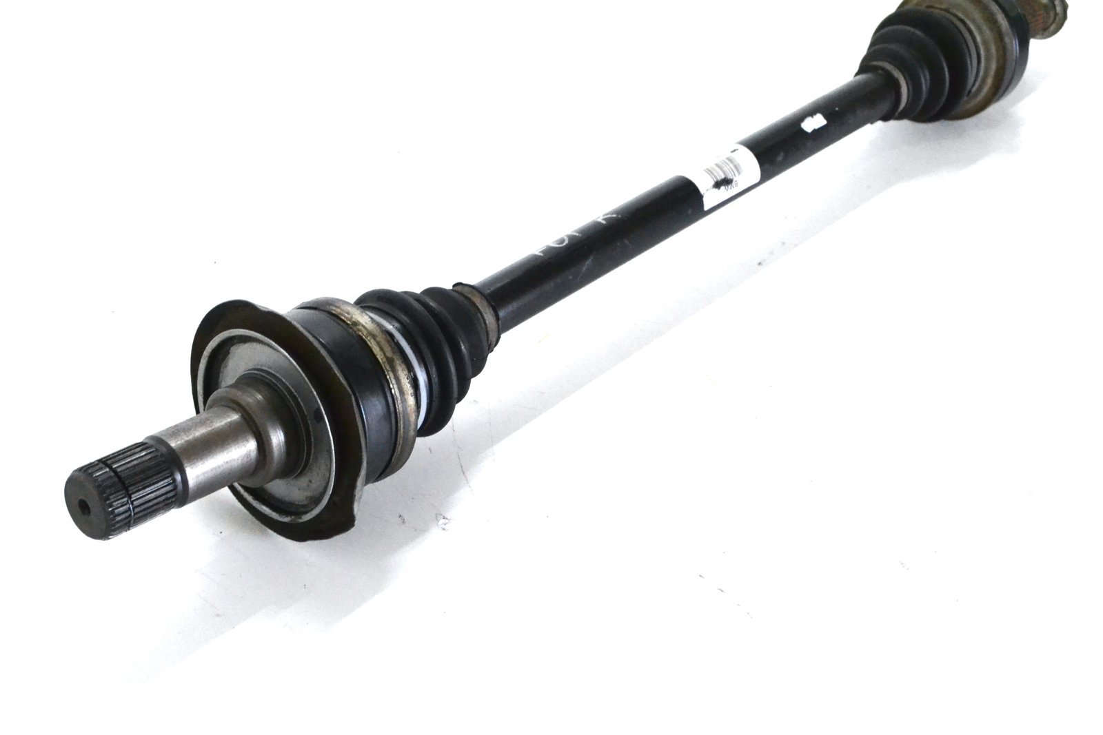 7566074 Піввісь задня права bmw F01 F02 F07 F13