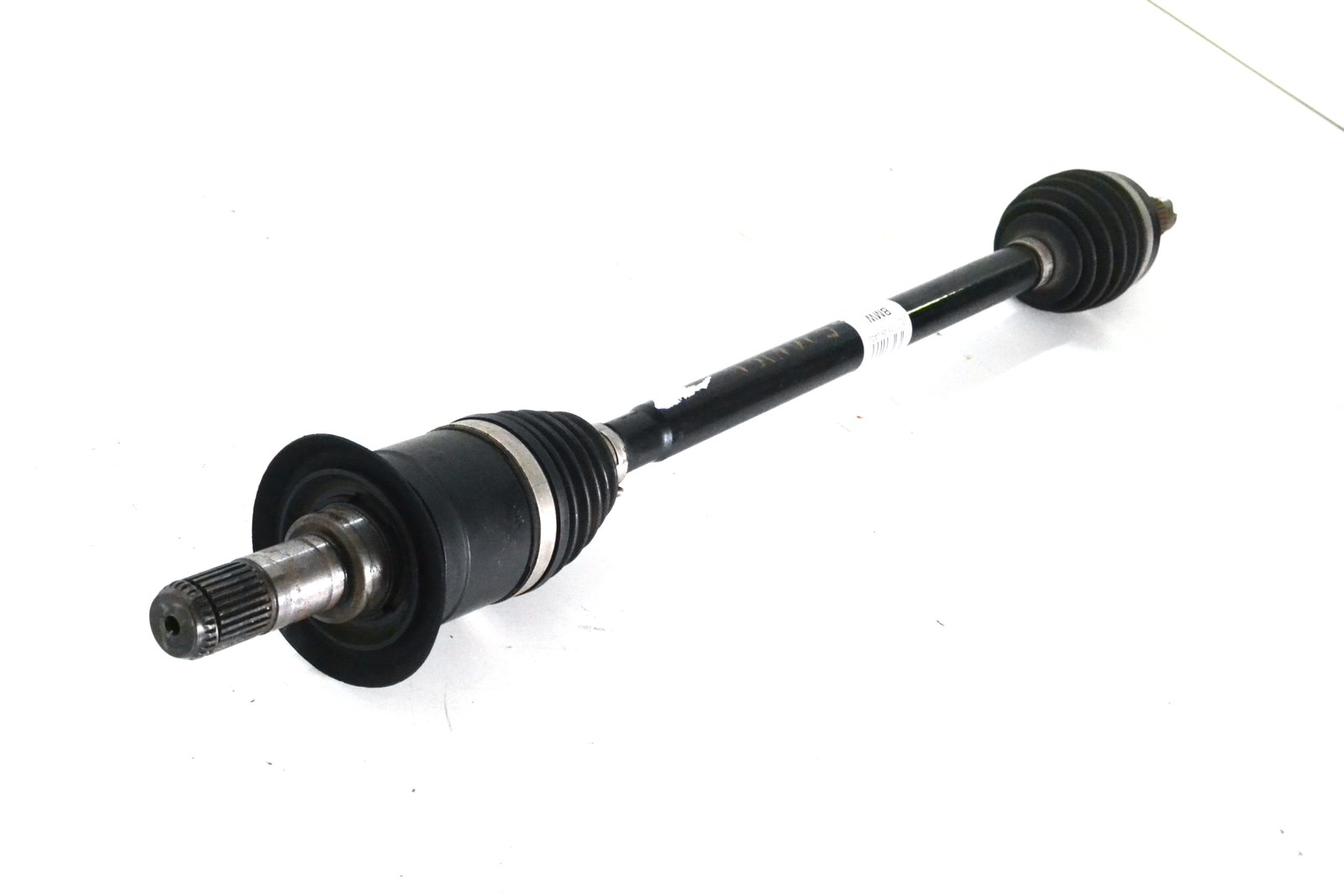 7609352 Піввісь задня права bmw F20 F30 F34