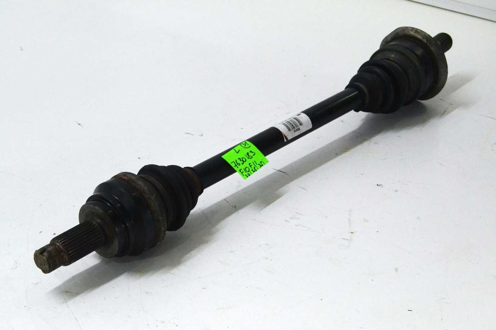 7630183 Піввісь задня ліва bmw F10 F11