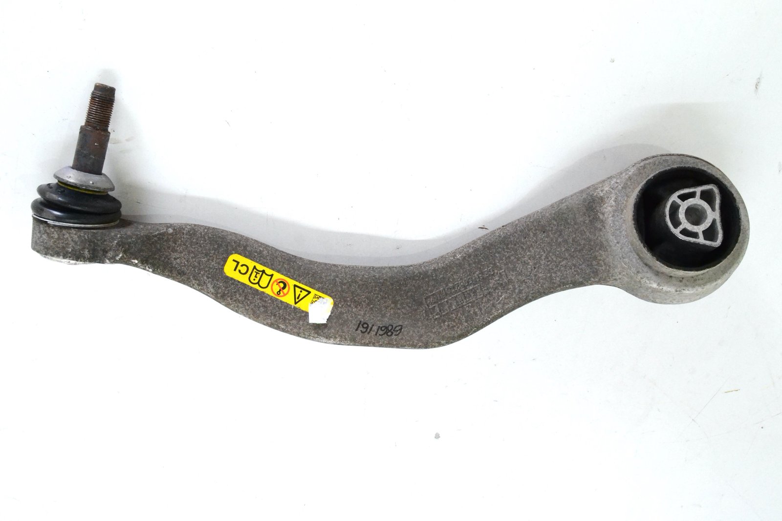 6861161 Передній ричаг лівий bmw G30 G31 (2wd)