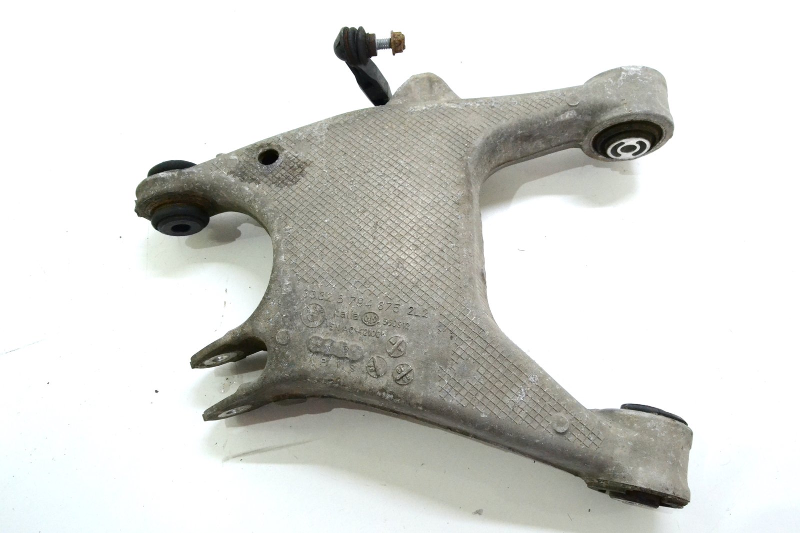 6794875 Задній ричаг лівий bmw F10