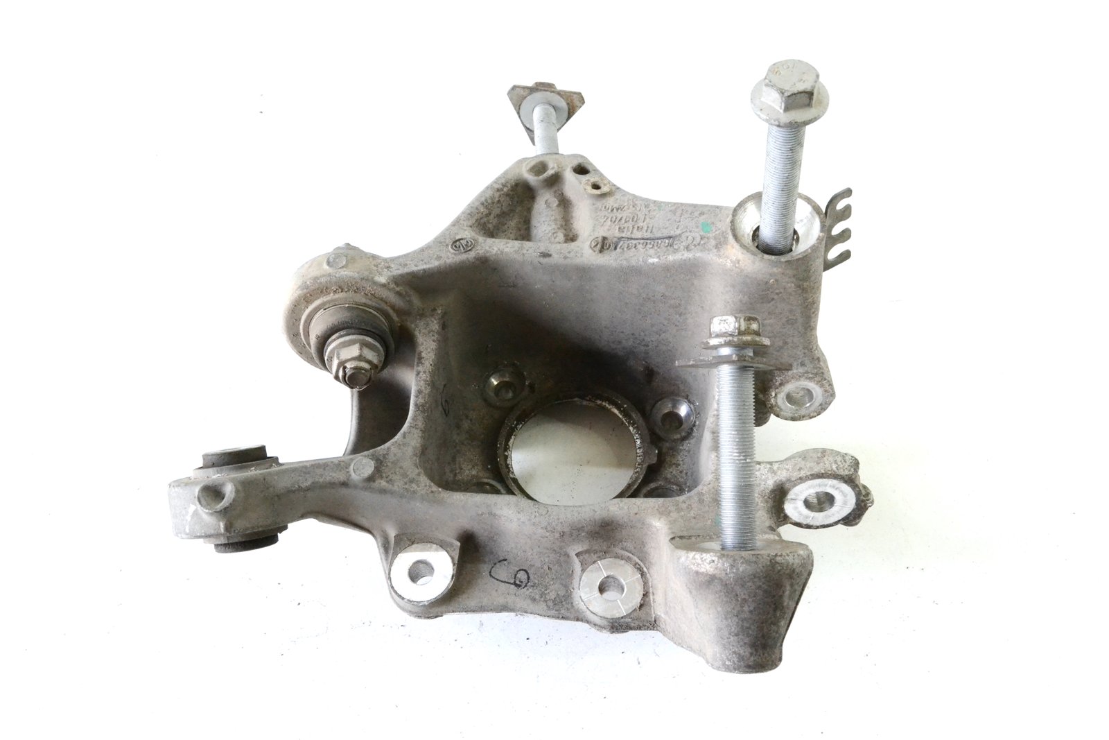 6866337 6866335 Цапфа задня ліва bmw G30